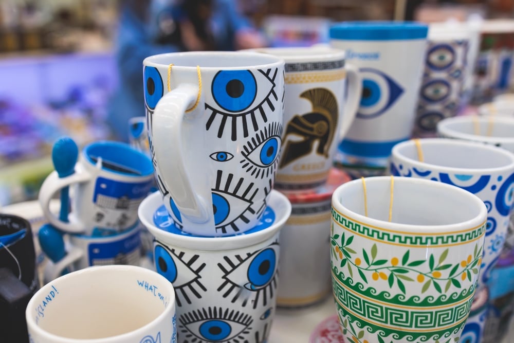 Kubeczki ceramiczne z Grecji – tradycyjne rękodzieło